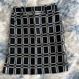 Milly Black and White Tweed Pencil Skirt, Size 4